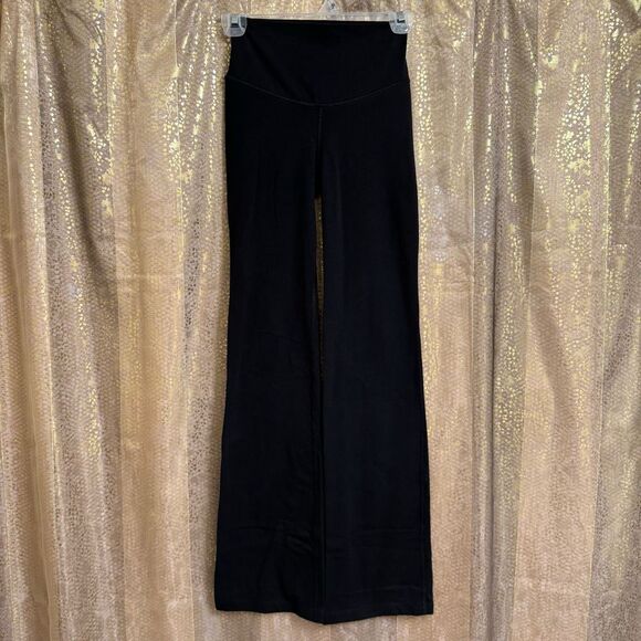 Old Navy Active Black Extra High-Waisted PowerChill Slim Boot-Cut Pants XS - Picture 1 of 9